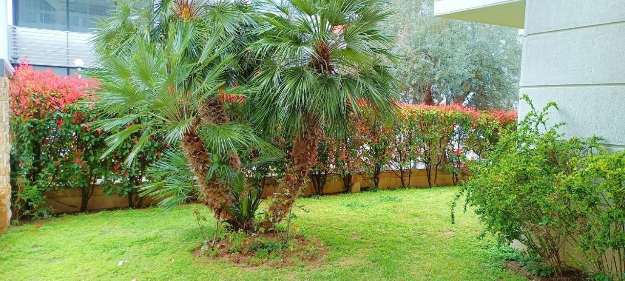 Filoxenia House Marousi -Private Parking- Apartman Athén Kültér fotó
